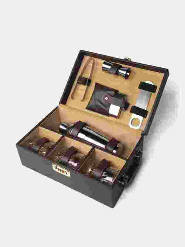 bar kit with leather box